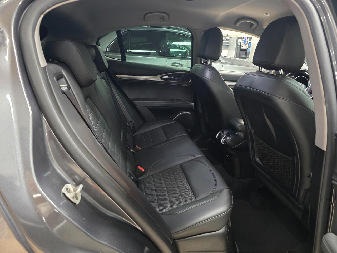Alfa Romeo Stelvio 2.2 Turbodiesel 190 CV AT8 Q4 Sprint