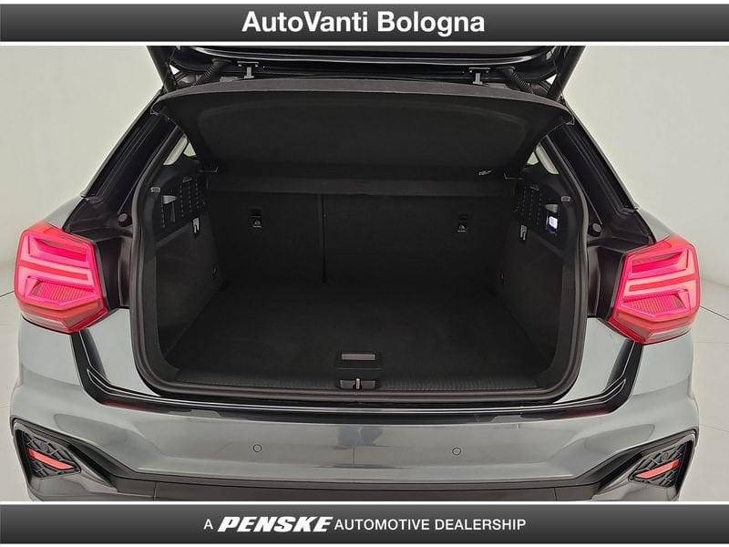 Audi Q2 Q2 30 2.0 tdi Identity Black s-tronic