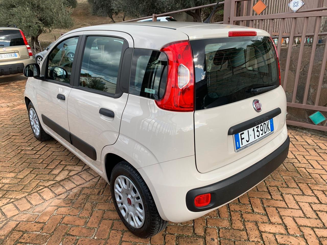 Fiat Panda 1.2 Lounge 69CV