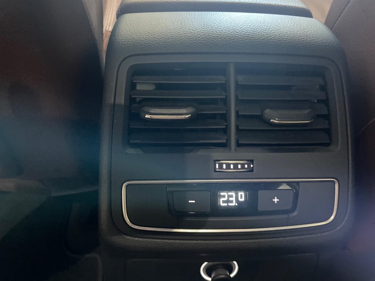 AUDI A4 2.0 TDI 190 CV S LINE EDITION