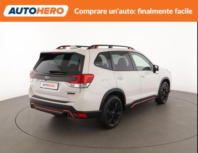 SUBARU Forester 2.0 e-Boxer MHEV CVT Lineartronic 4dventure