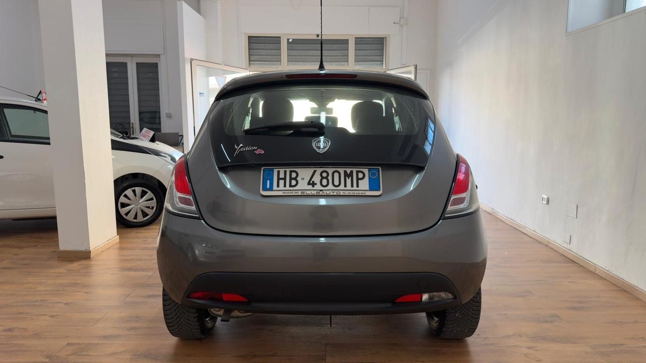 Lancia Ypsilon 1.2 69 CV 5 porte GPL Ecochic Elefantino