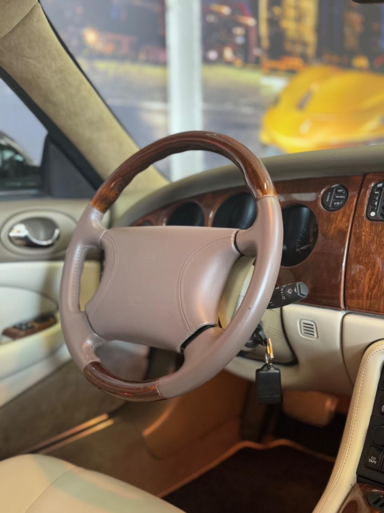 JAGUAR XK8 4.0 BENZ V8 284CV OK PERMUTE VEICOLO FINANZIABILE