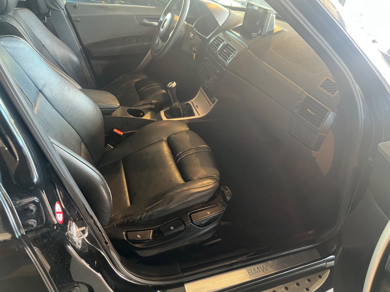 Bmw X3 2.0d cat Futura