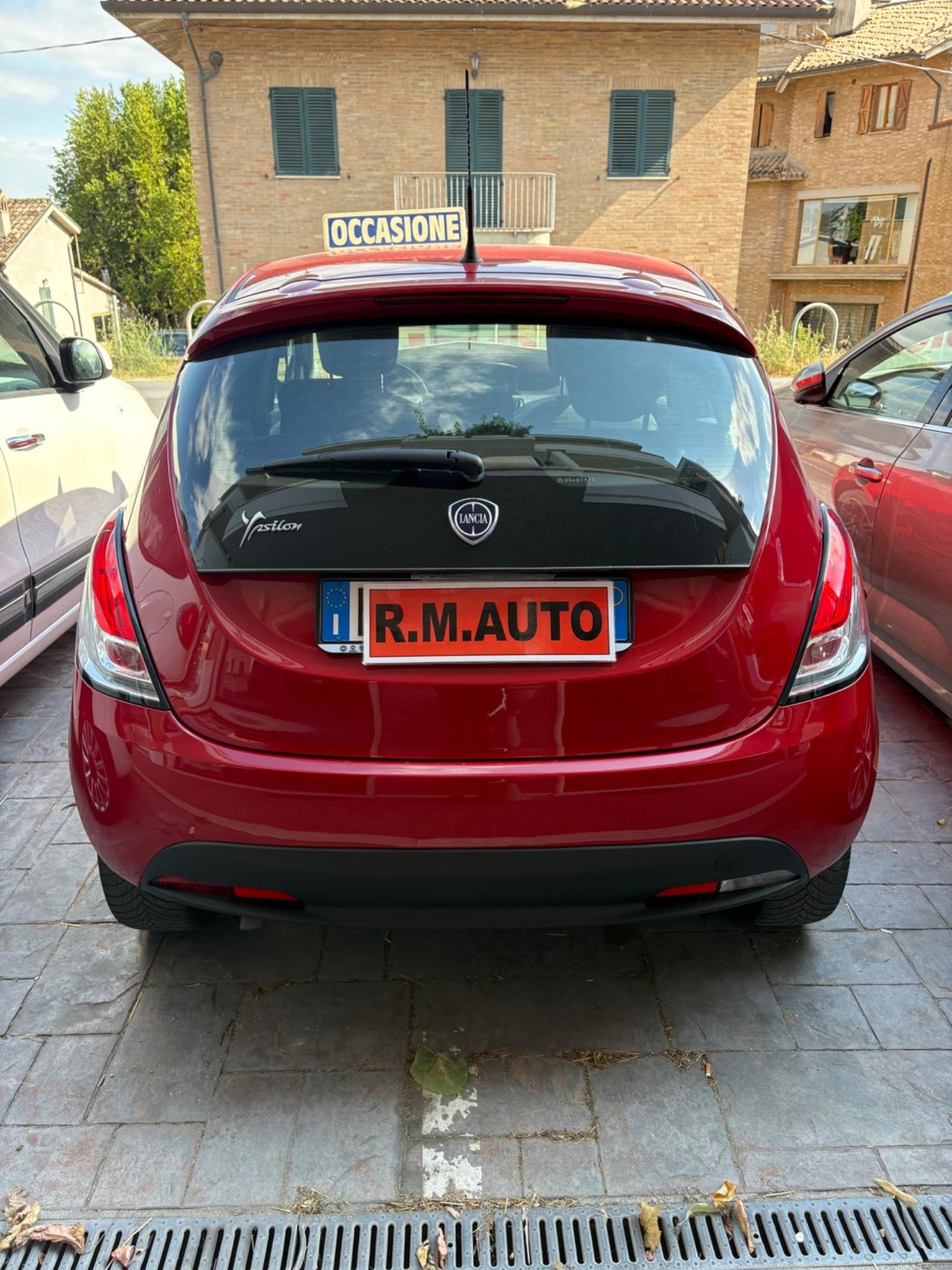 Lancia Ypsilon 1.2 69 CV 5 porte GPL Ecochic Gold