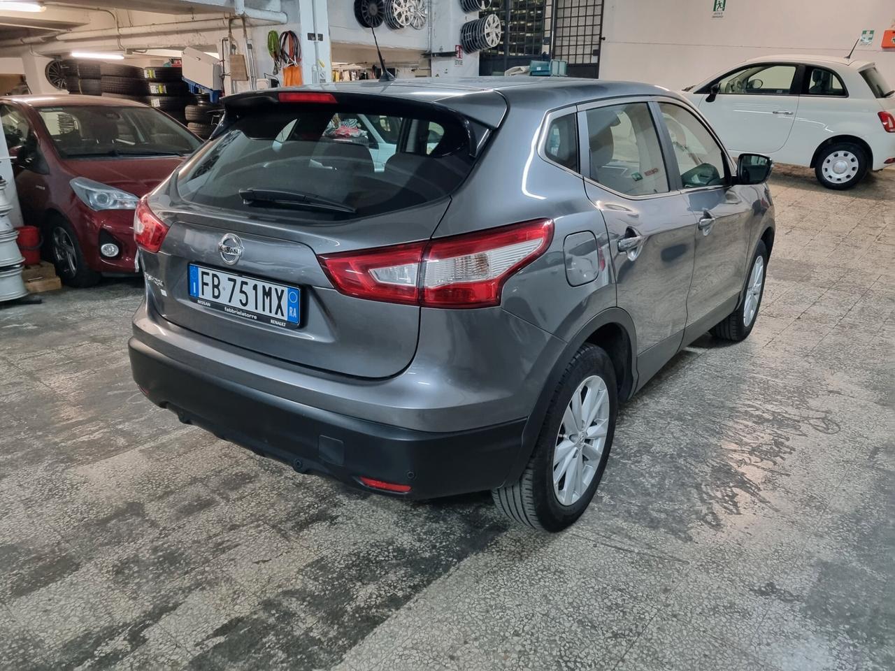 Nissan Qashqai 1.2 DIG-T N-Connecta