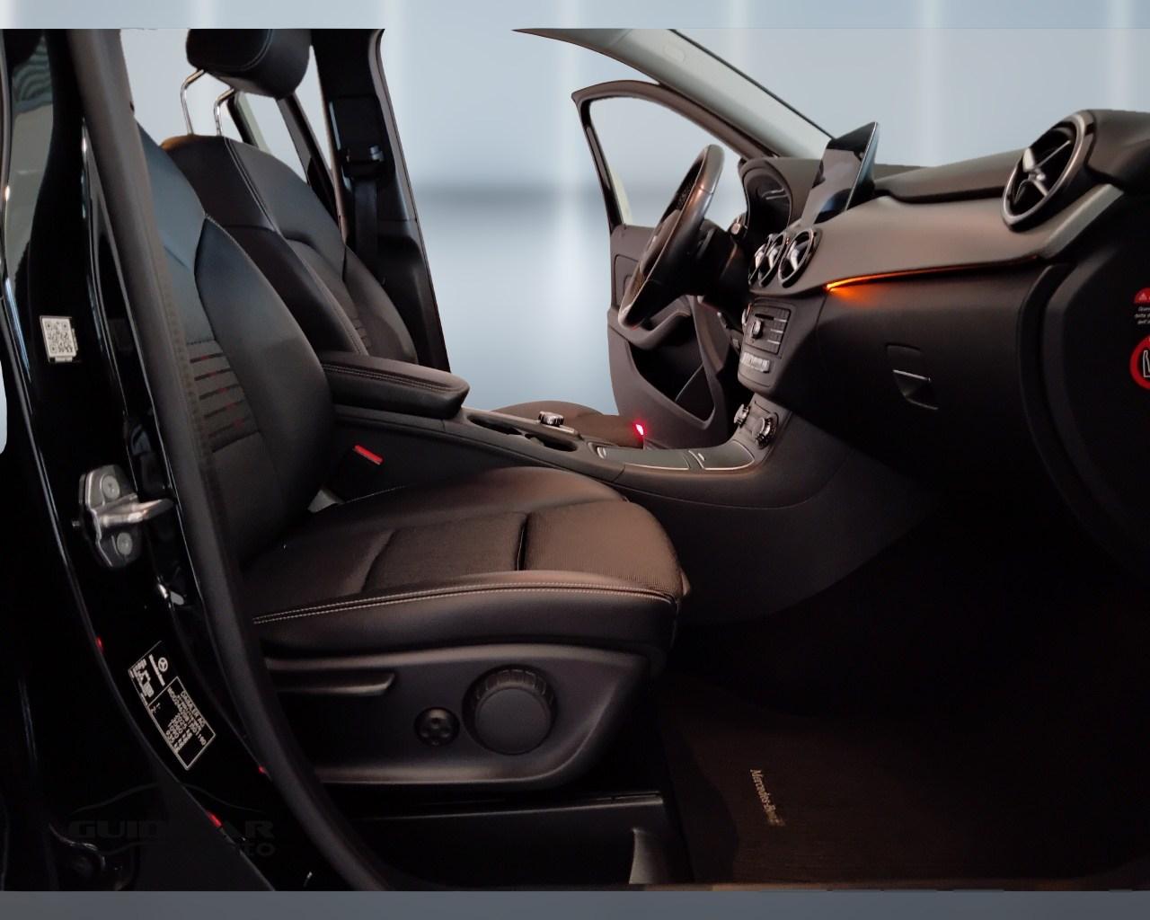 Mercedes-Benz Classe B - T246 - B 200 d (cdi) Sport auto