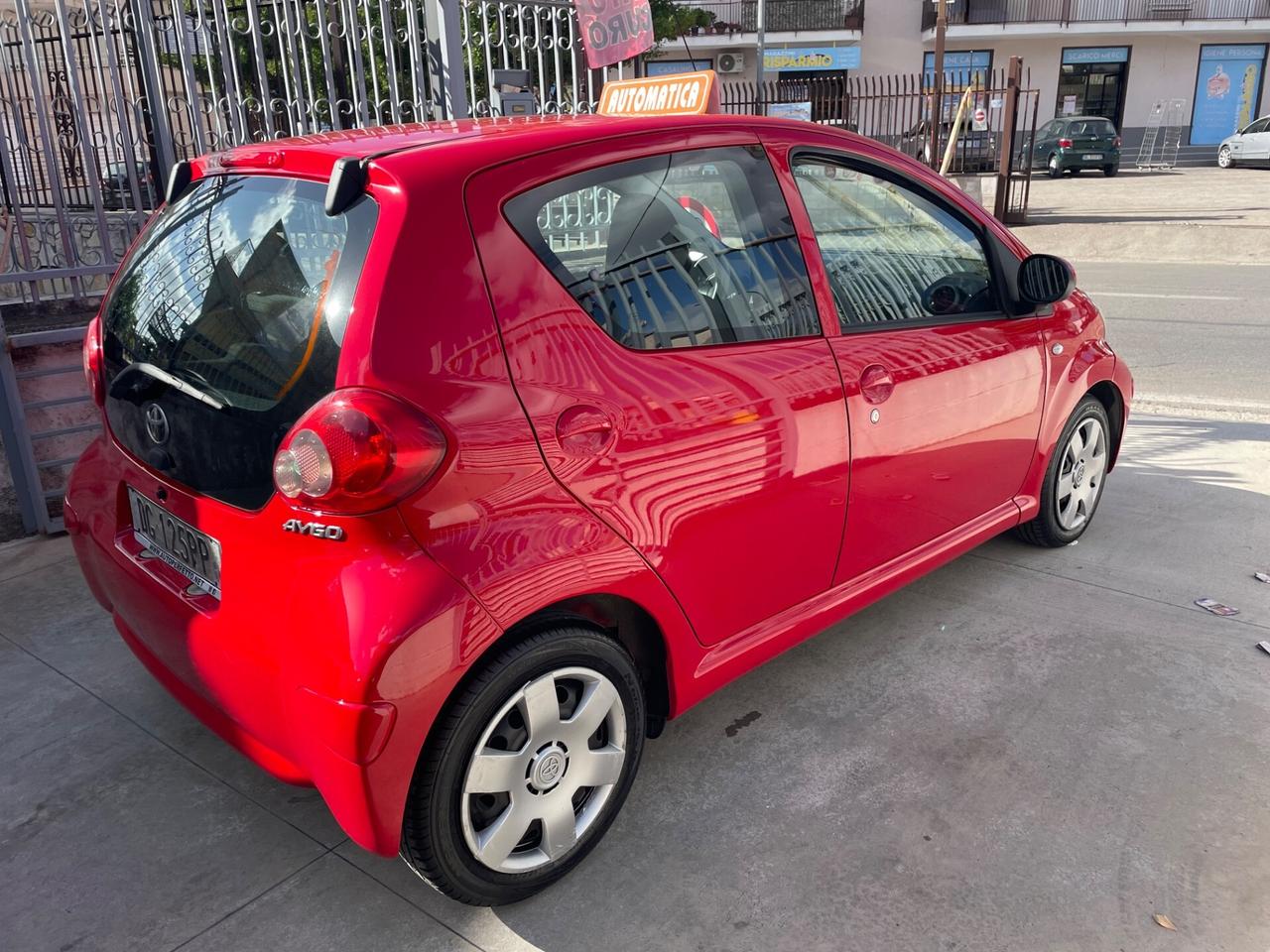 Toyota Aygo 1.0 12V VVT-i 5 porte Sol