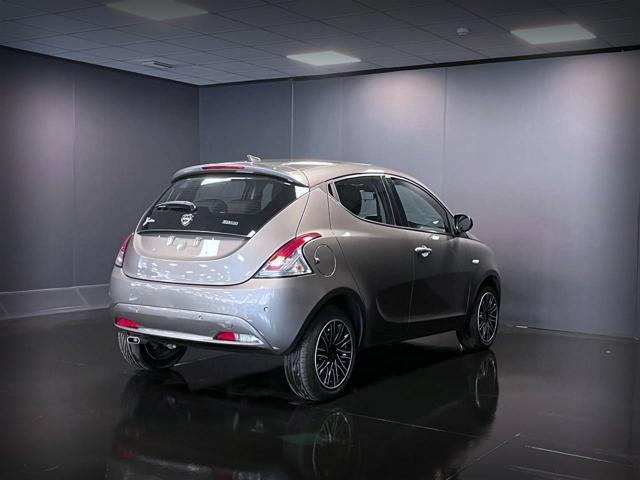 LANCIA Ypsilon 1.0 FireFly 5 porte S&S Hybrid Ecochic Gold