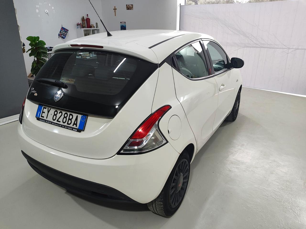 Lancia Ypsilon 1.2 69 CV 5 porte GPL km certificati