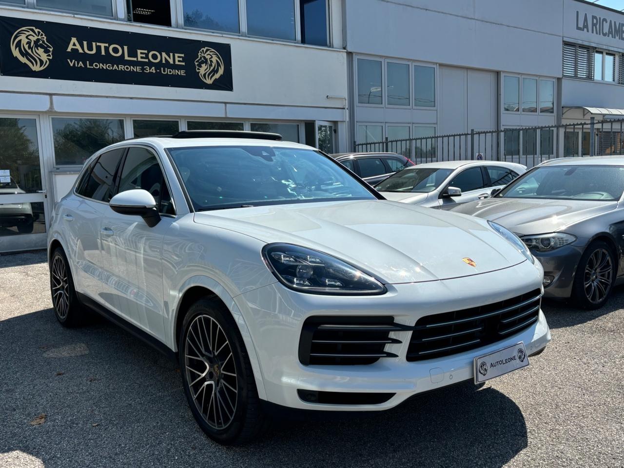 Porsche Cayenne 3.0 V6