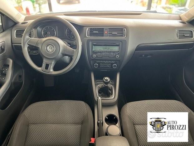 VW JETTA 1.6 TD del 2012con 168000KM