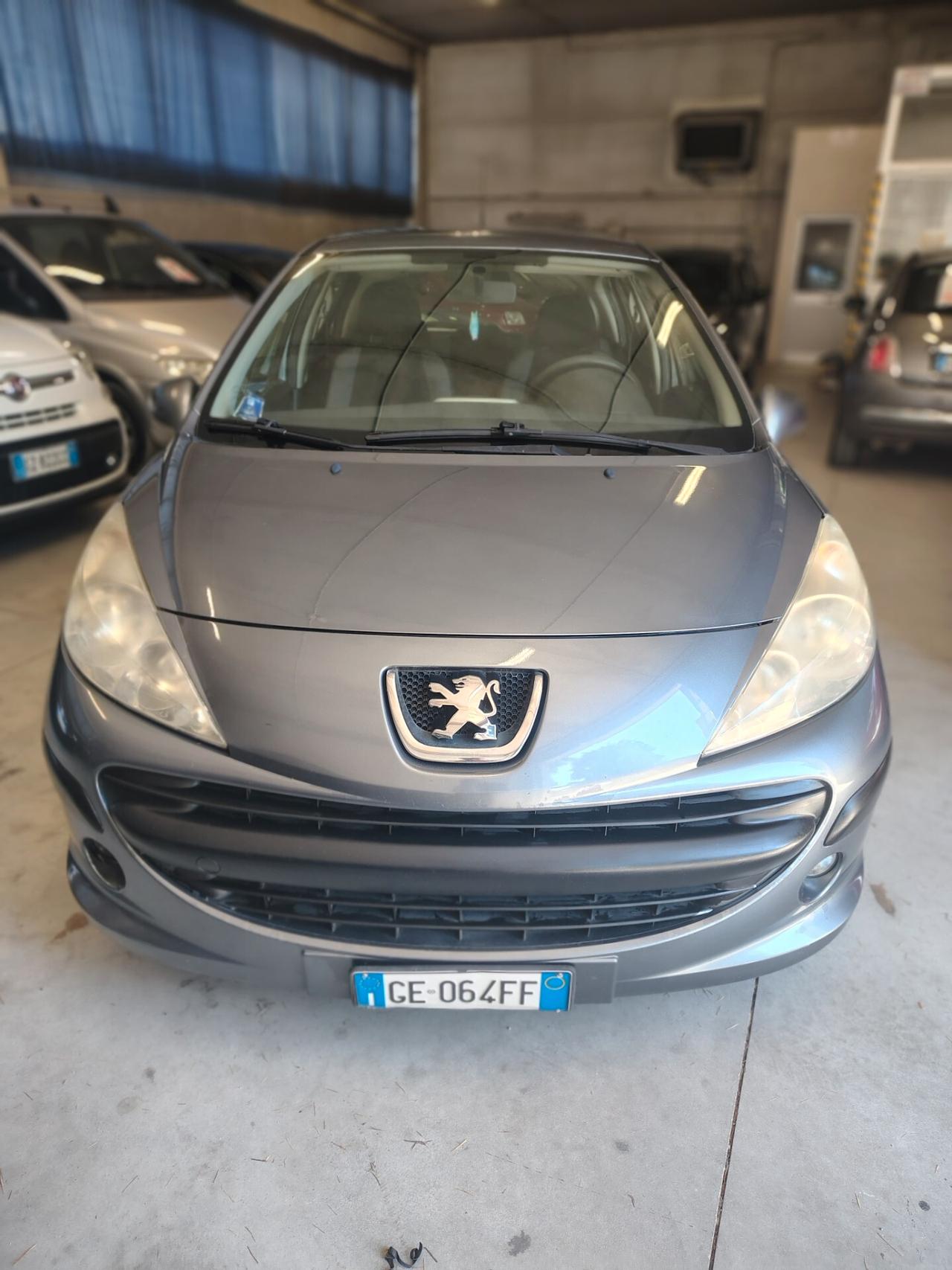 Peugeot 207 1.4 GPL - Ideale per risparmiare – Pronta all'uso