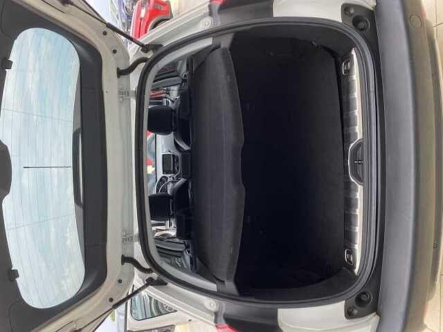 Peugeot 2008 BlueHDi 100 S&S Allure