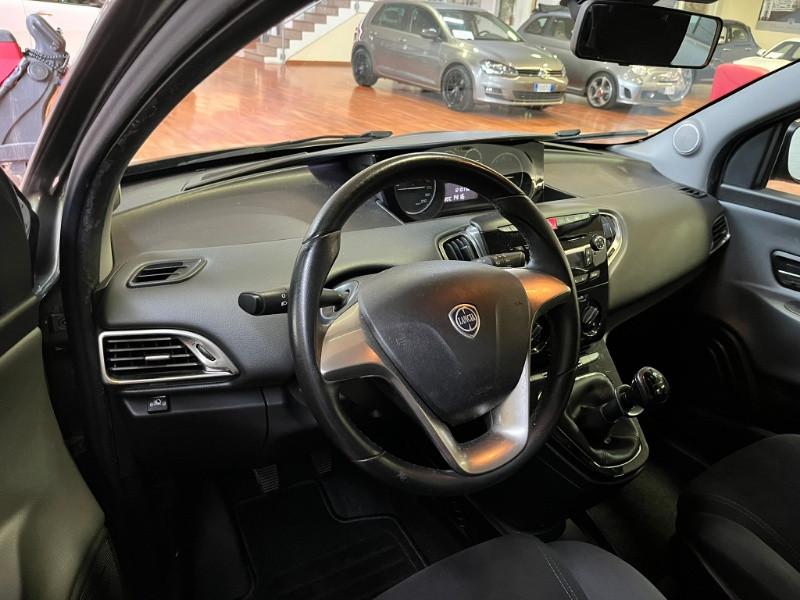 LANCIA Ypsilon 1.2 69 CV 5 porte S&S Gold