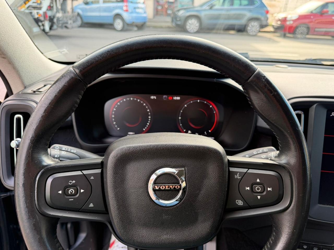 Volvo XC40 D3 R-design