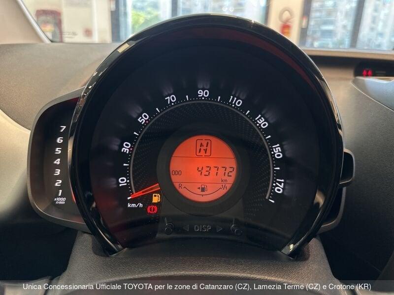 Toyota Aygo Aygo Connect 1.0 VVT-i 72CV 5 porte x-business MMT