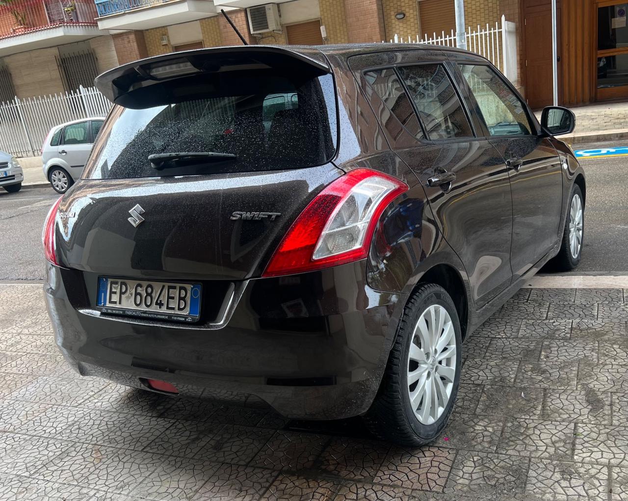 Suzuki Swift 1.3 DDiS 5 porte B-Top