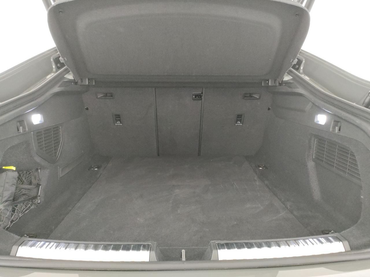 Audi A5 berlina 2.0 tdi mhev+ business advanced 204cv s-tronic