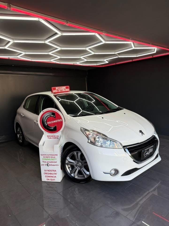 Peugeot 208 1.6 HDI 92 CV ALLURE FULL 2015