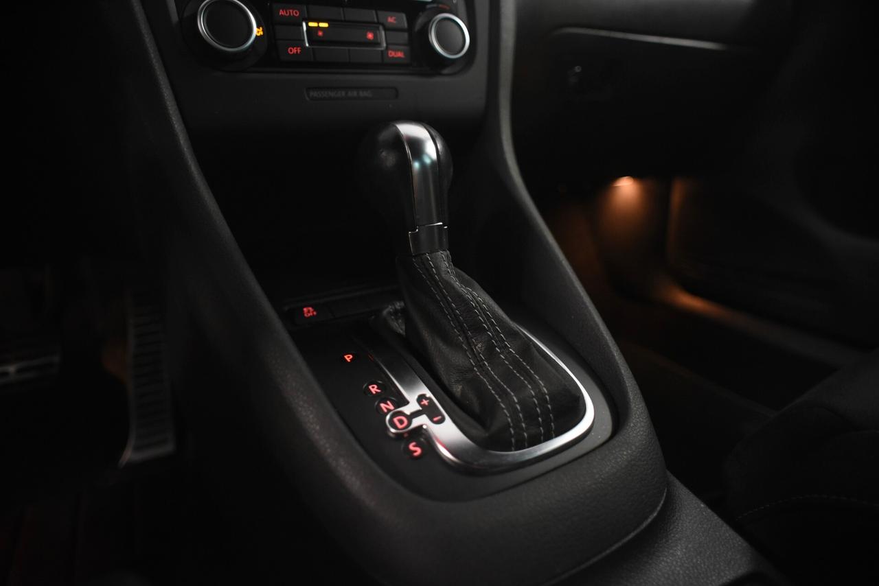 Volkswagen Golf 2.0 TSI 4mot. 5p. R