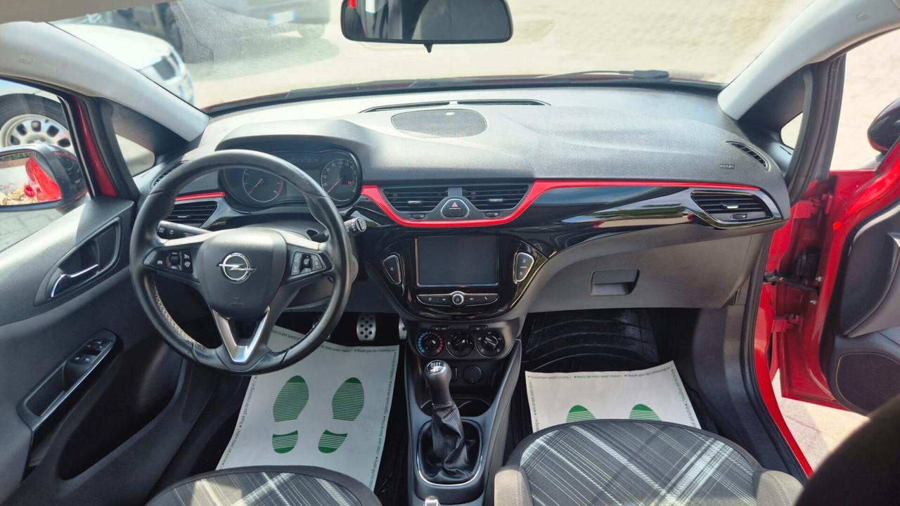 Opel Corsa 1.2 BENZ 69 CV / OK NEOPATENTATI