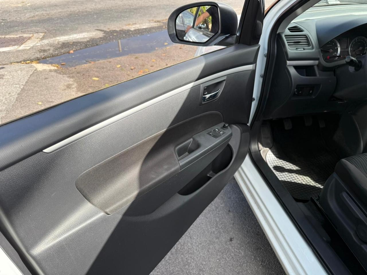 Suzuki Swift 1.3 DDiS 75cv 2012 tagliandata