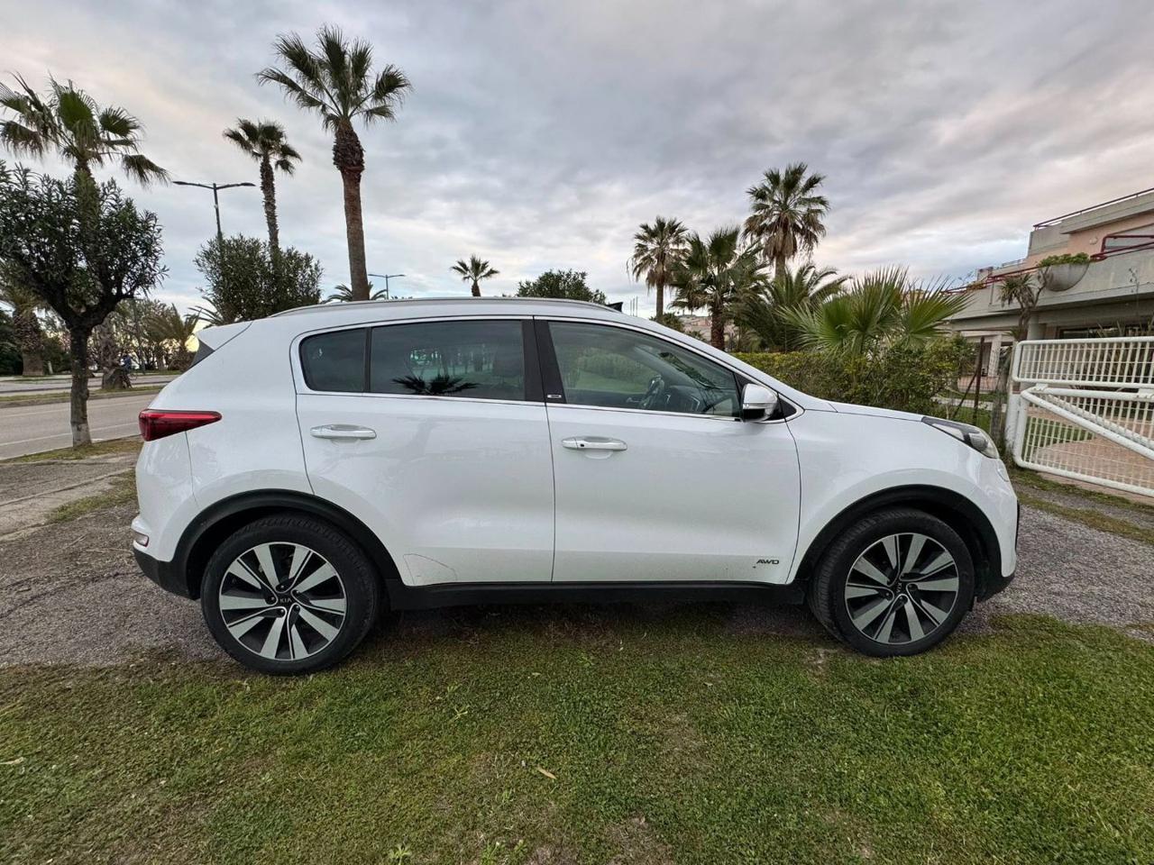 Kia Sportage 2.0 crdi Rebel techno Pack awd 136cv auto