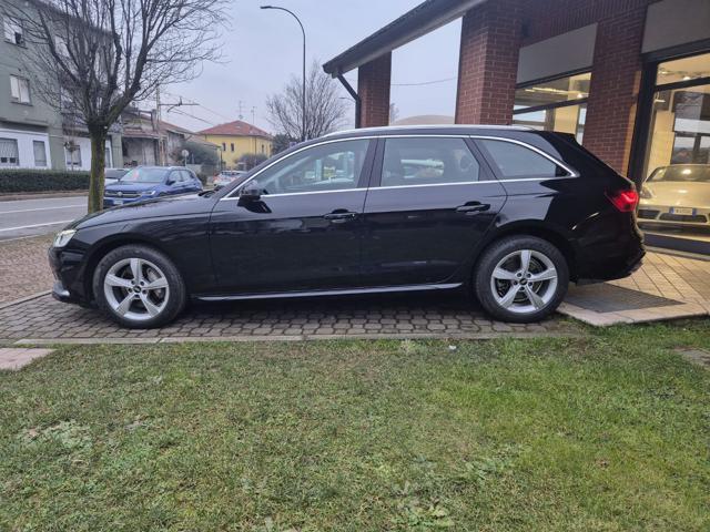 AUDI A4 Avant 40 TFSI S tronic Business Advanced