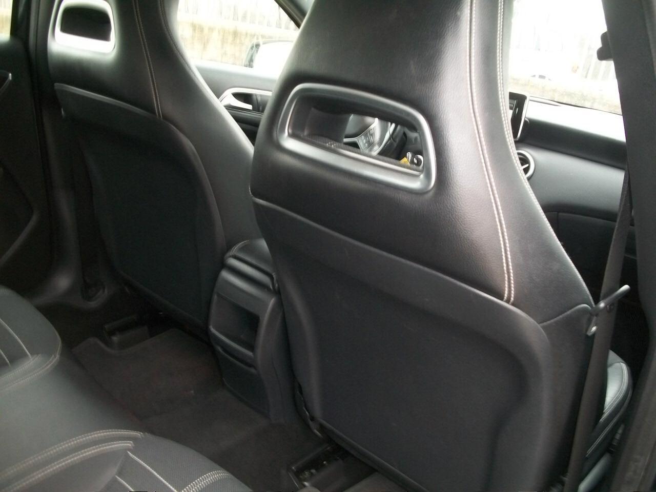 Mercedes-benz A 180 Premium CC 1595 KW 90 HP 122 KM 97650 TALIANDATI GARANZIA UN ANNO BENZINA EURO 06 NERA