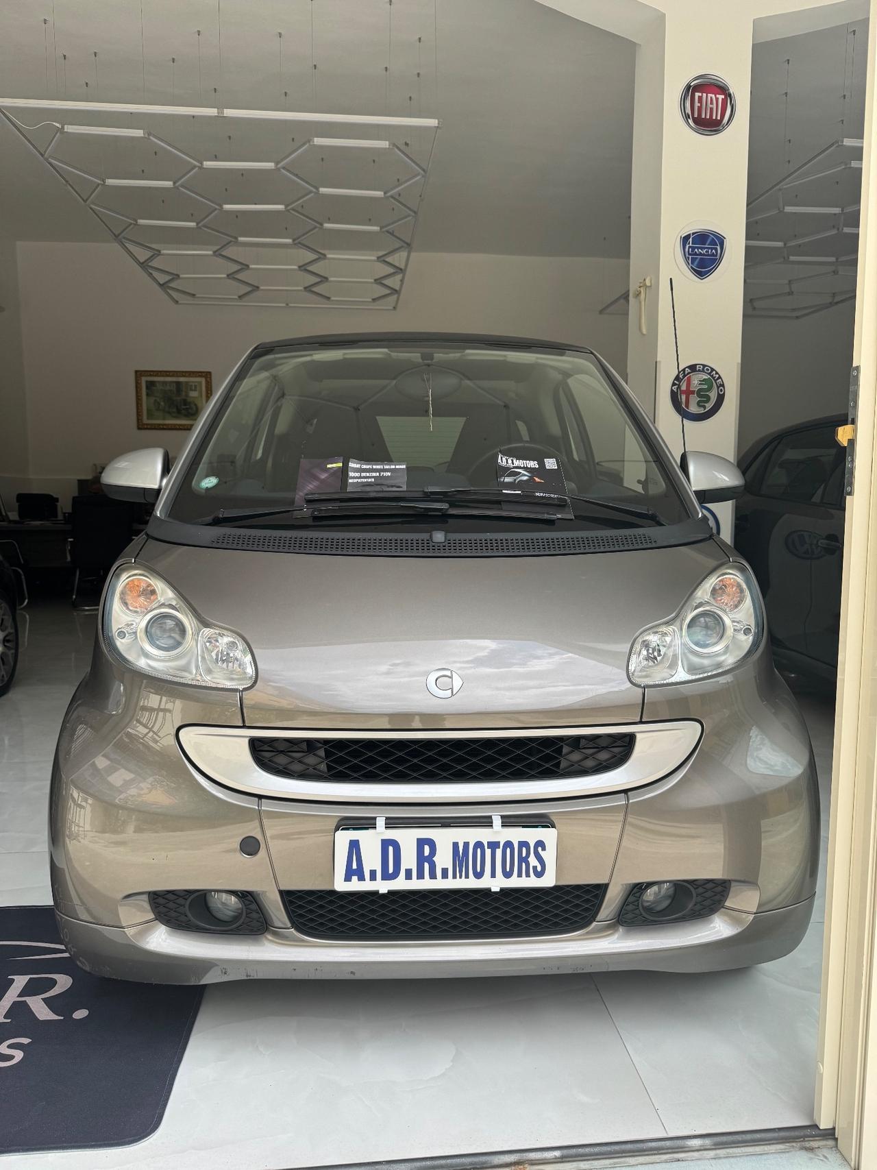 Smart ForTwo 1000 52 kW MHD COUPE WHITE TAILOR MADE