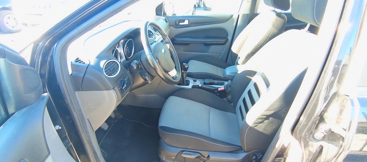 Ford Focus S.W. 1.6i 115 CV GPL di Fabbrica
