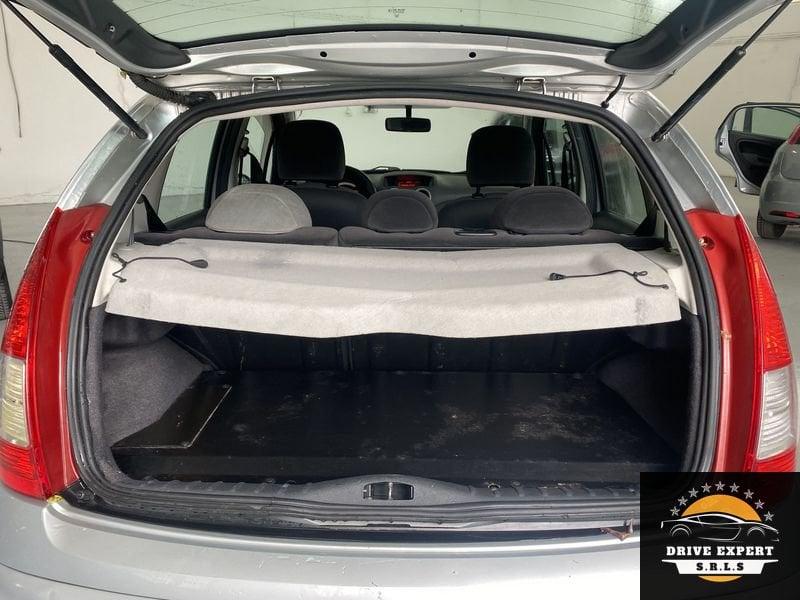 Citroën C3 C3 1.4 Perfect ( METANO)