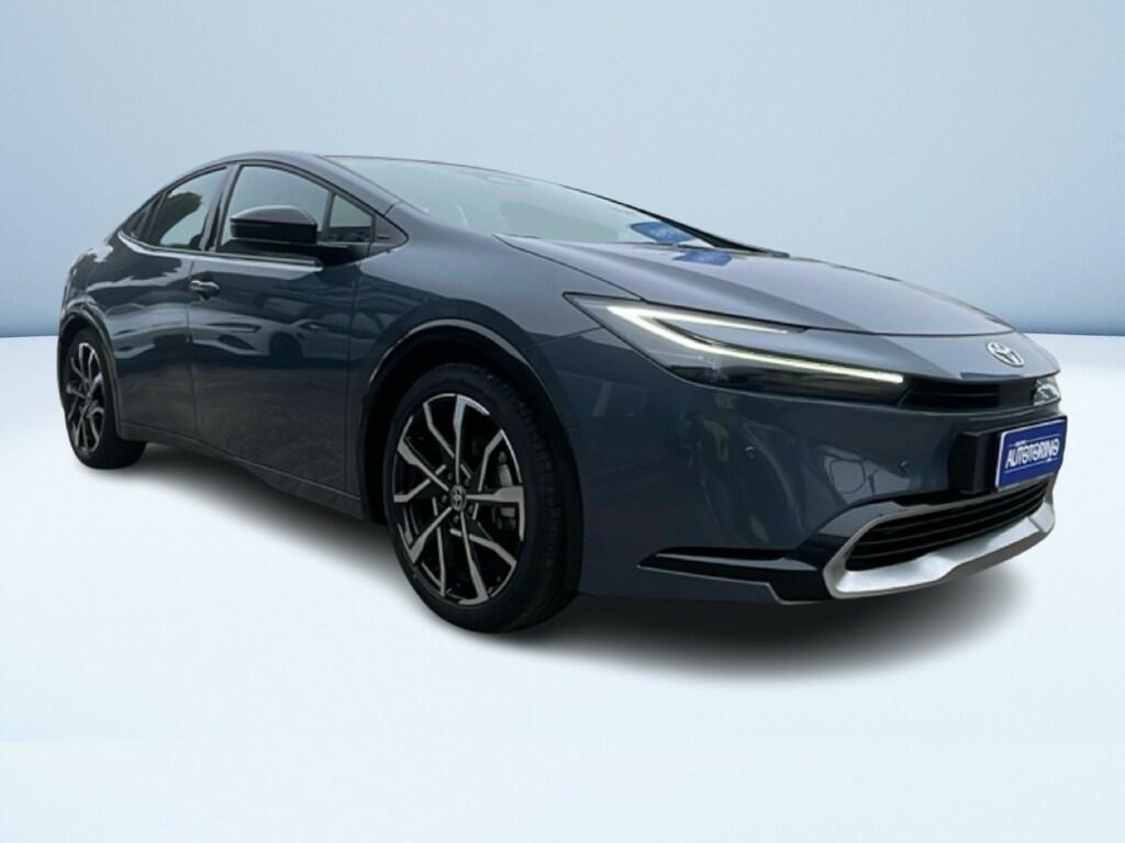 Toyota Prius 2.0 Plug-in Hybrid Active E-CVT