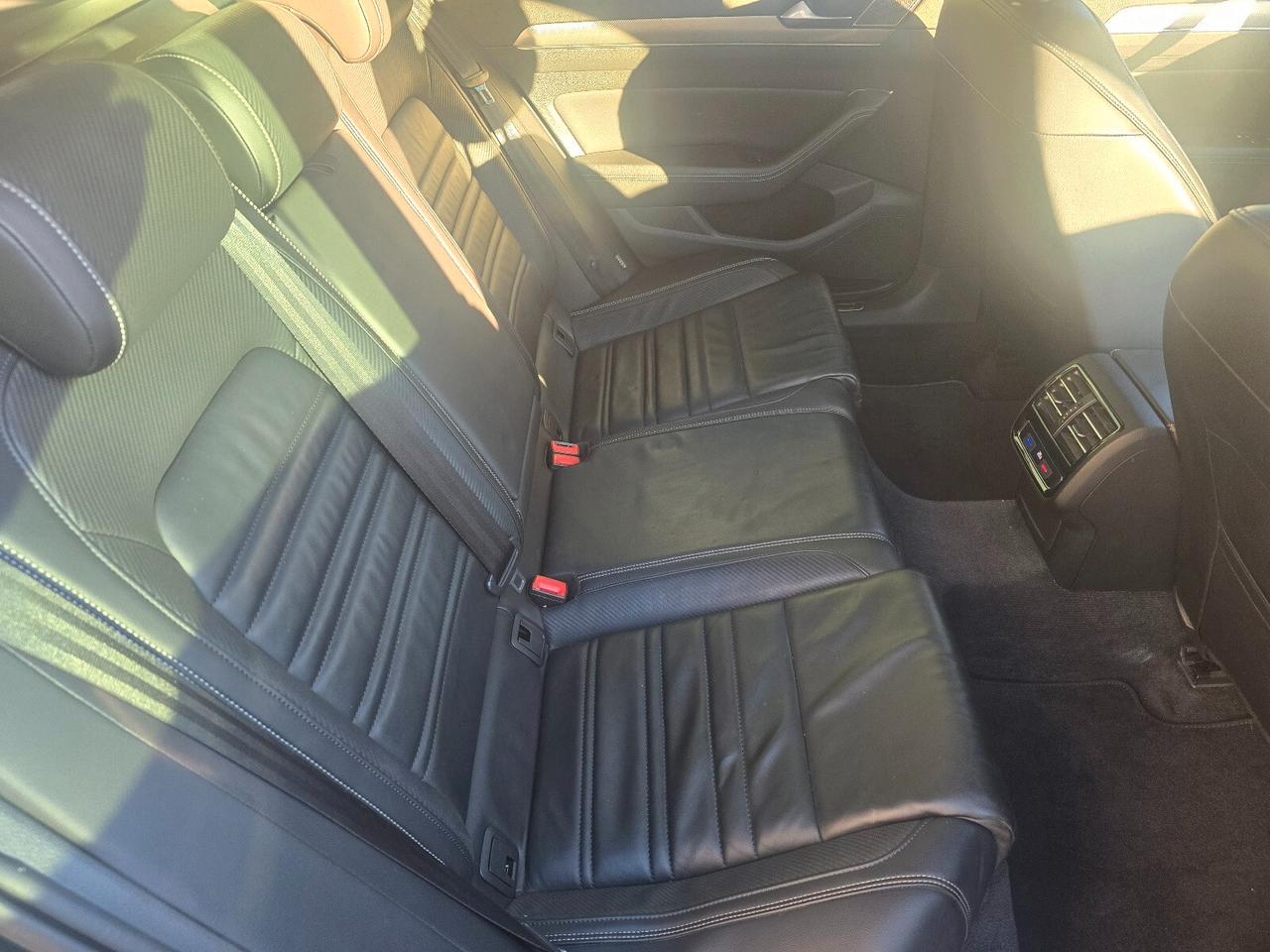 Volkswagen Passat Variant 2.0 TDI SCR 190 CV 4MOTION DSG Executive BMT