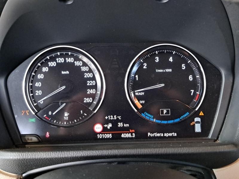 BMW X2 xDrive 25e Advantage automatico