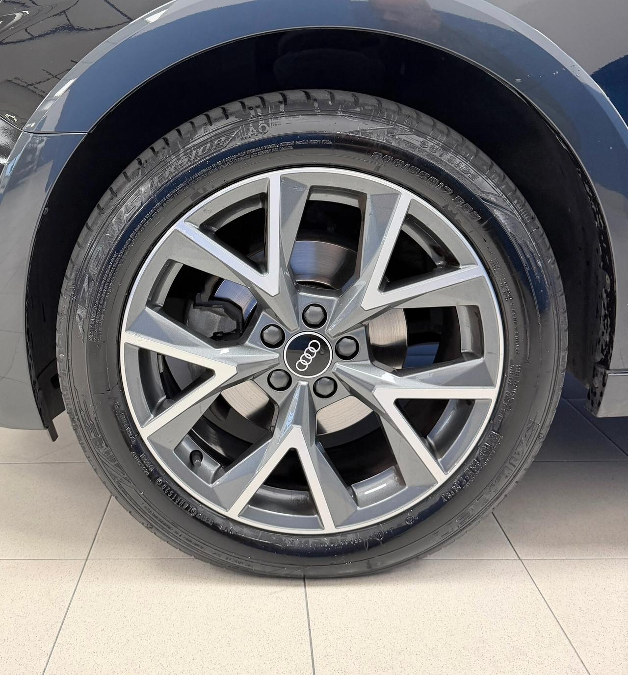 Audi A1 citycarver 30 TFSI S tronic Identity Contrast