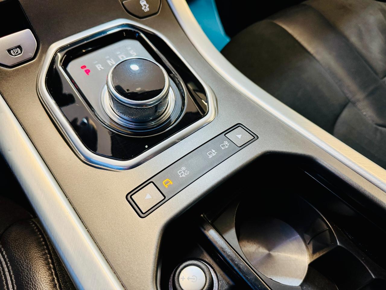 Land Rover Range Evoque 2.2 TD4 5p. Dynamic DISTRIBUZ. NUOVA