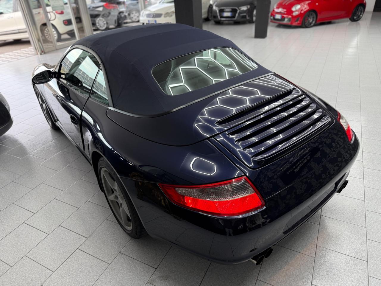 Porsche 911 Carrera 4S Cabriolet