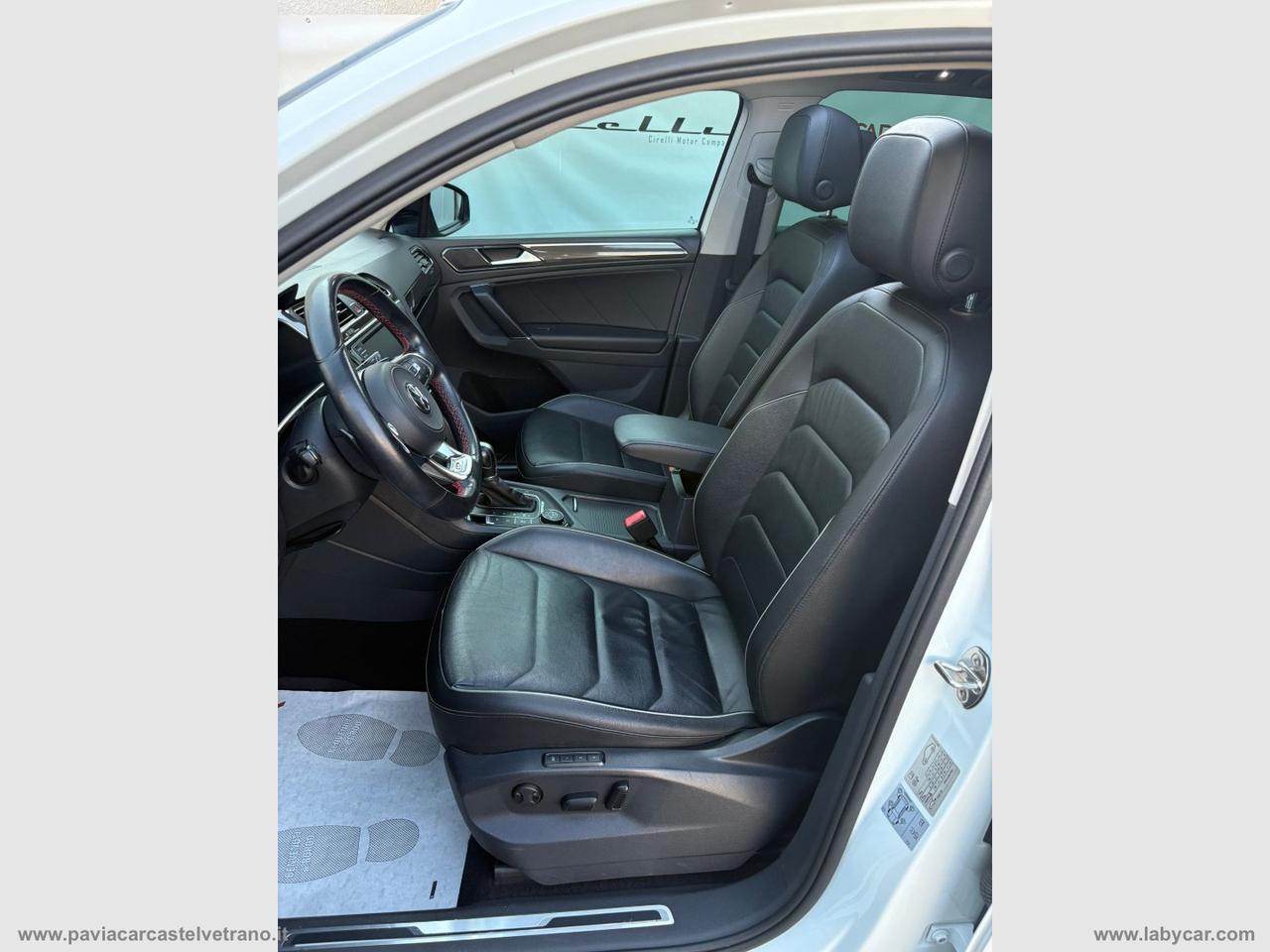 VOLKSWAGEN Tiguan 2.0 TDI 190CV DSG 4MOT. R-LINE BMT