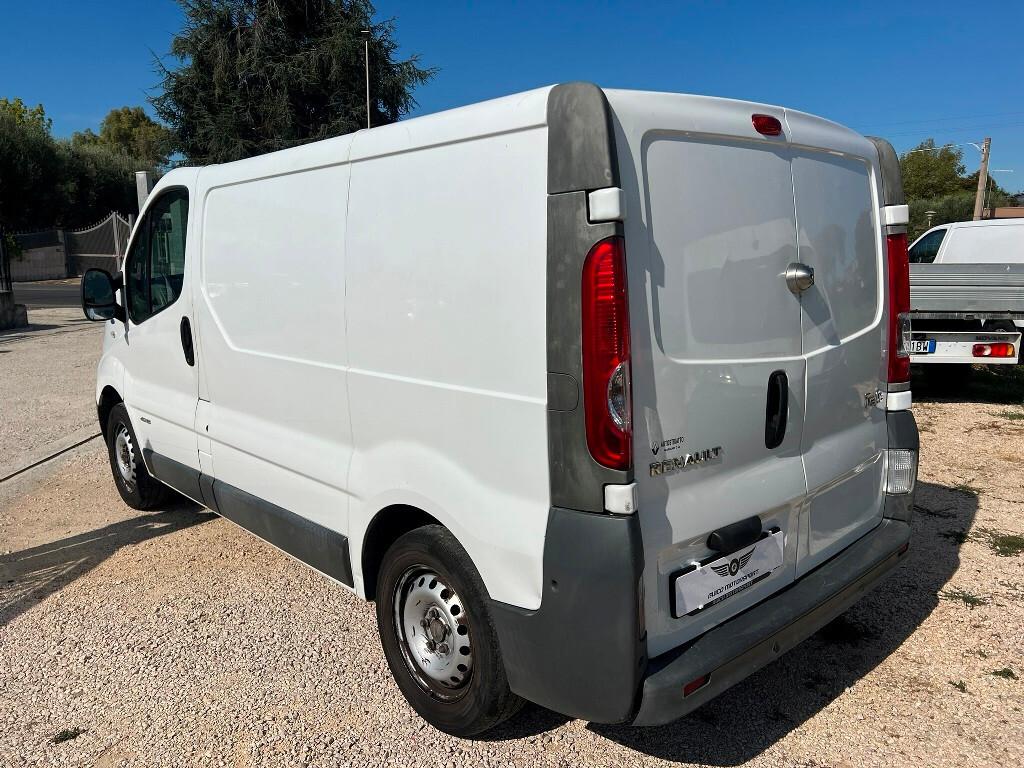 Renault Trafic 2.0 DCI H1 L1 3 Posti
