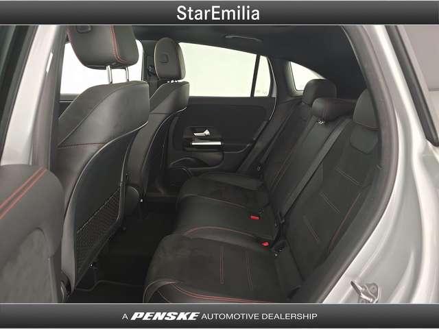 Mercedes-Benz GLA 200 GLA 200 d Automatic Premium