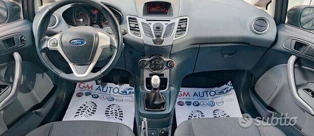 Golf 7 più Ford Fiesta per commercianti