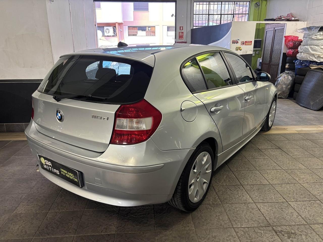 BMW 118 d ATTIVA