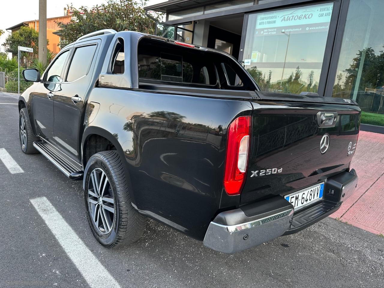 MERCEDES-BENZ X 250 d 4Matic Progressive Business