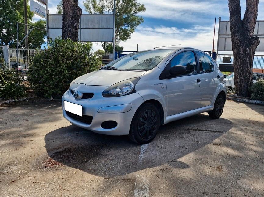 Toyota Aygo 1.0 12V VVT-i 5 porte Now