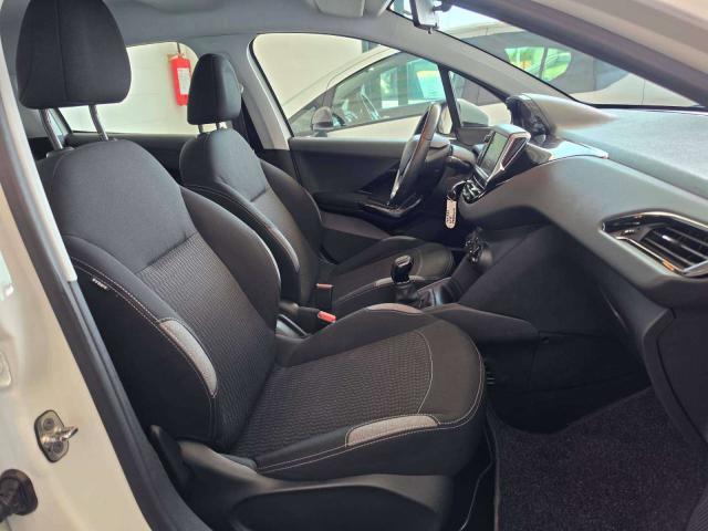 Peugeot 208 208 I 2015 5p 1.2 puretech Allure 82cv