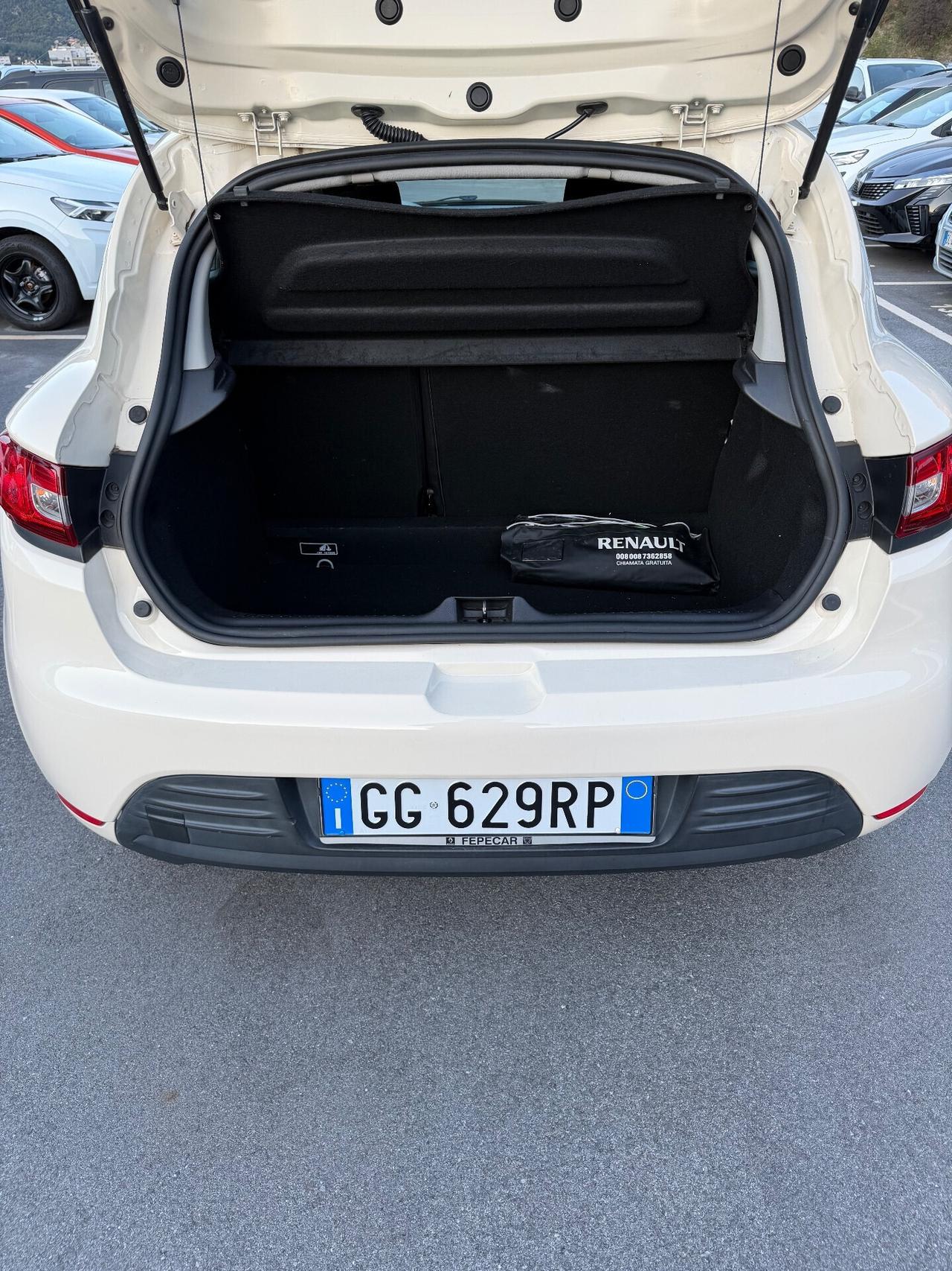 Renault Clio 1.2 75CV 5 porte / EURO 6 NEOPATENTATI