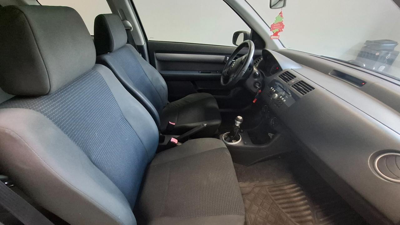 Suzuki Swift 1.3 GPL 3p. GL
