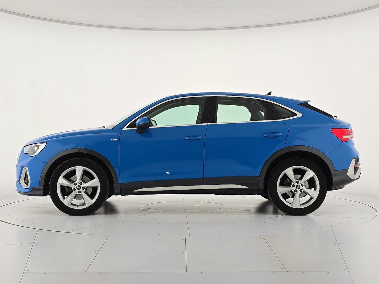Audi Q3 sportback 35 2.0 tdi s line edition quattro s-tronic